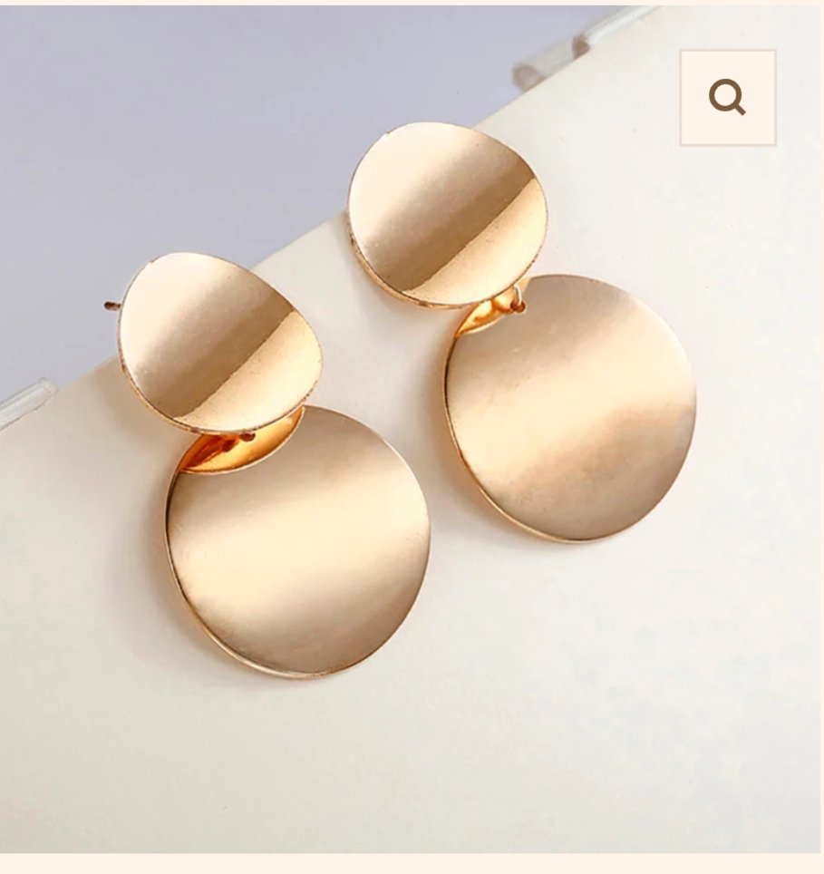 Gold stud